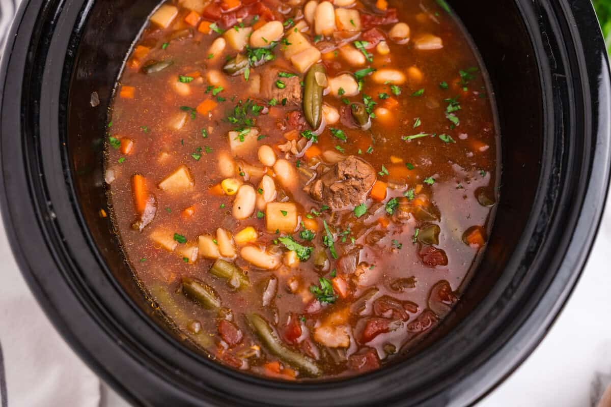 Easy Slow Cooker Vegetable Beef Soup: Your Next Family Favorite